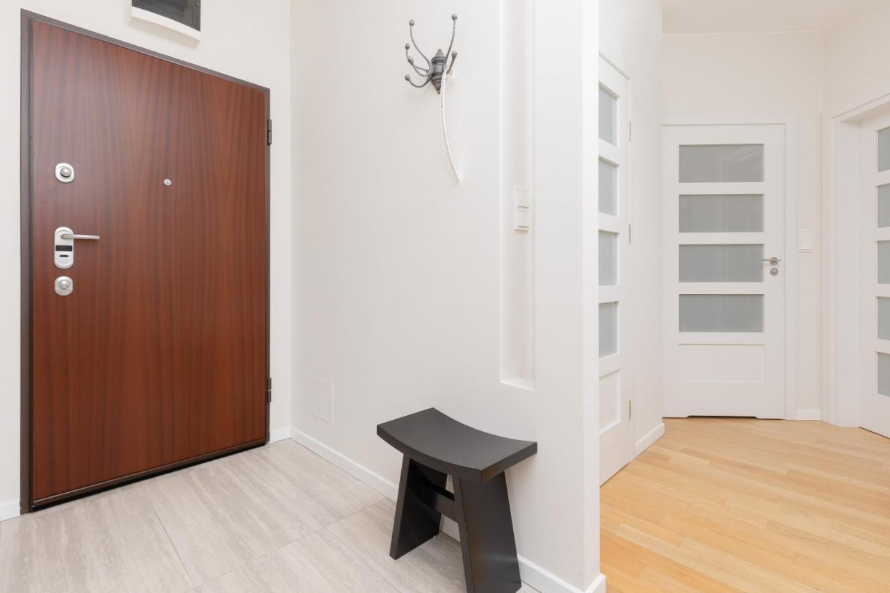 Quiet Apartment Park Edwarda Szymanskiego By Noclegi Renters Warschau Exterior foto